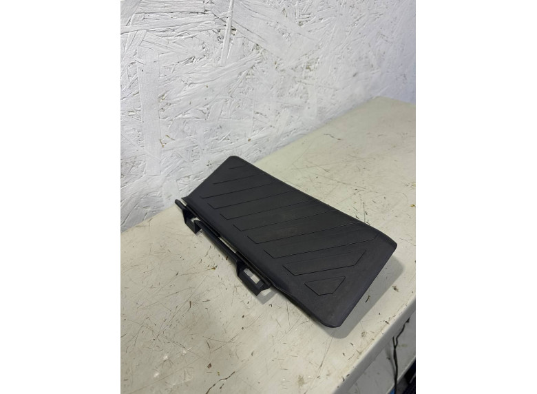 Накладка на педаль к Audi TT, 2016г.